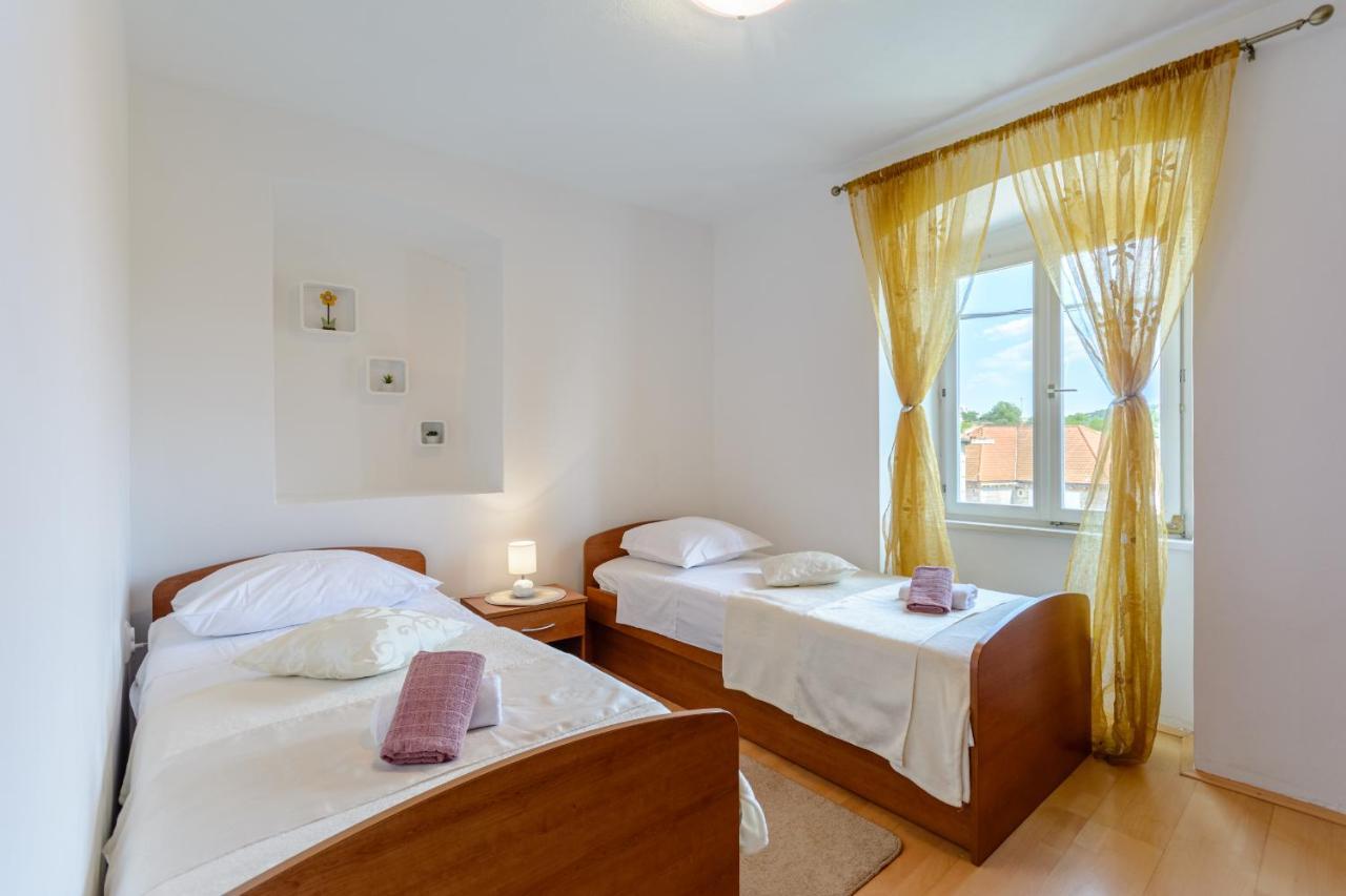 Apartman Mare Milna  Exterior foto